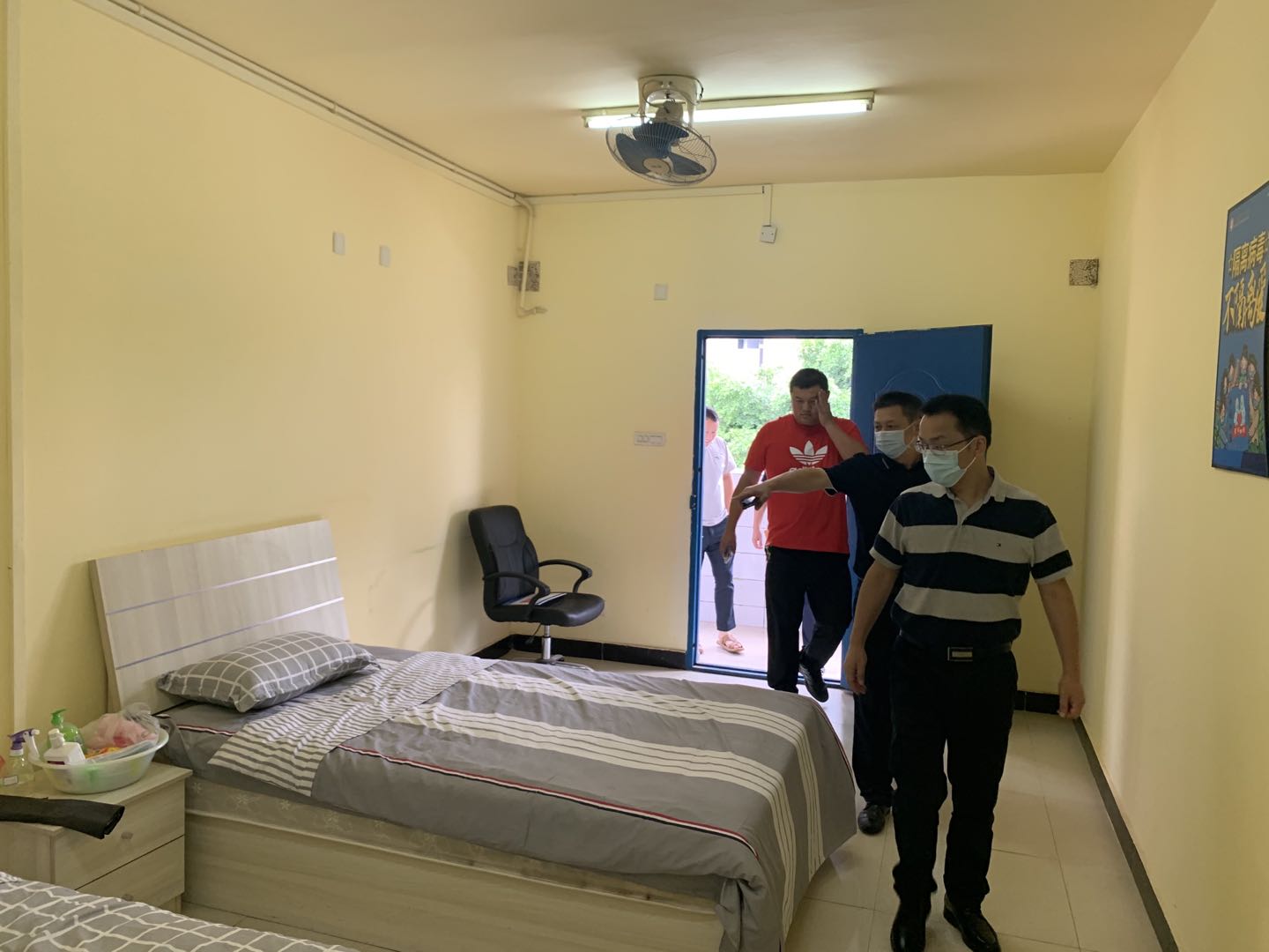 9ec1769437f404a1fc25b4b5d2abb28.jpg 9ec1769437f404a1fc25b4b5d2abb28.jpg