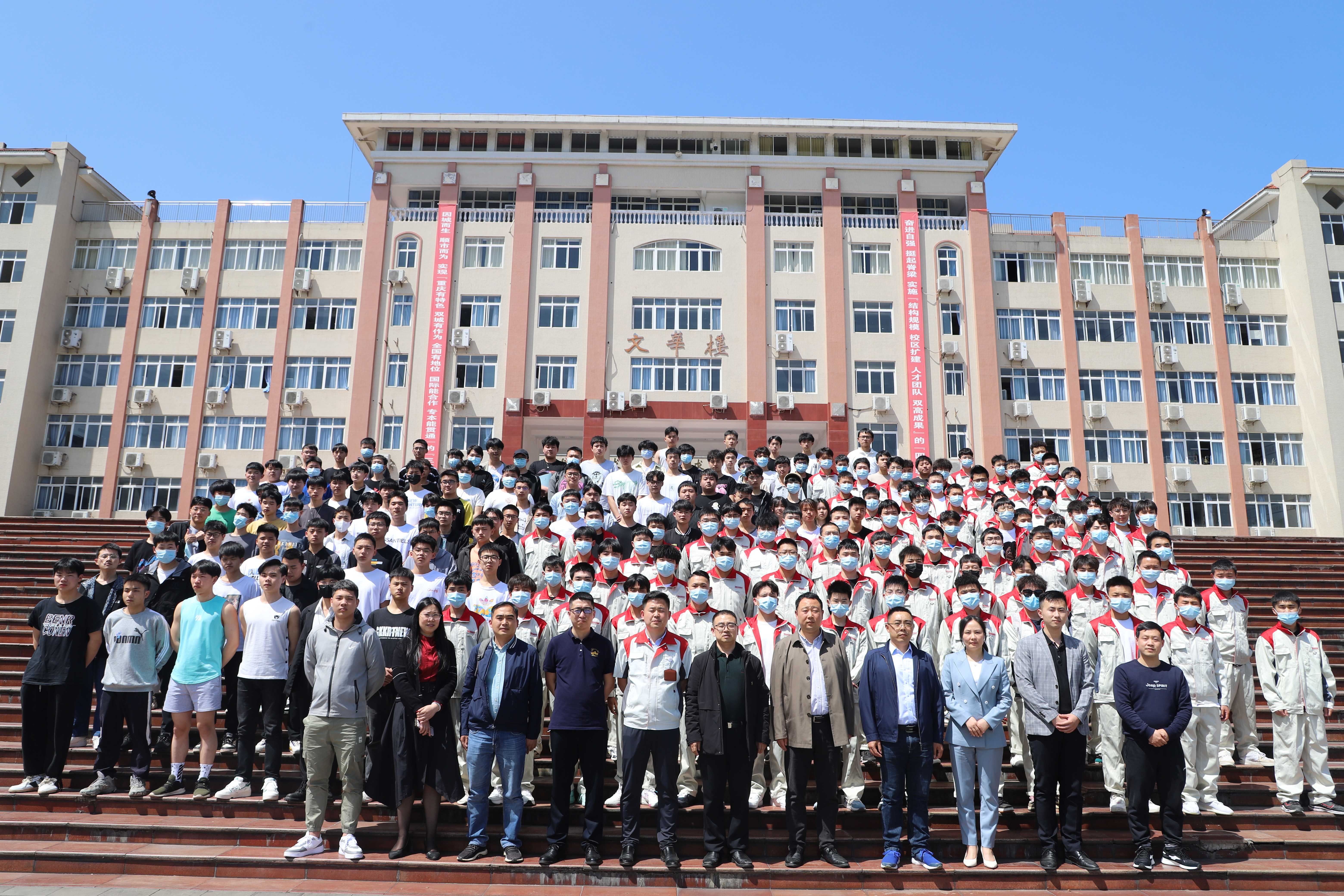 IMG_4002.jpg IMG_4002.jpg