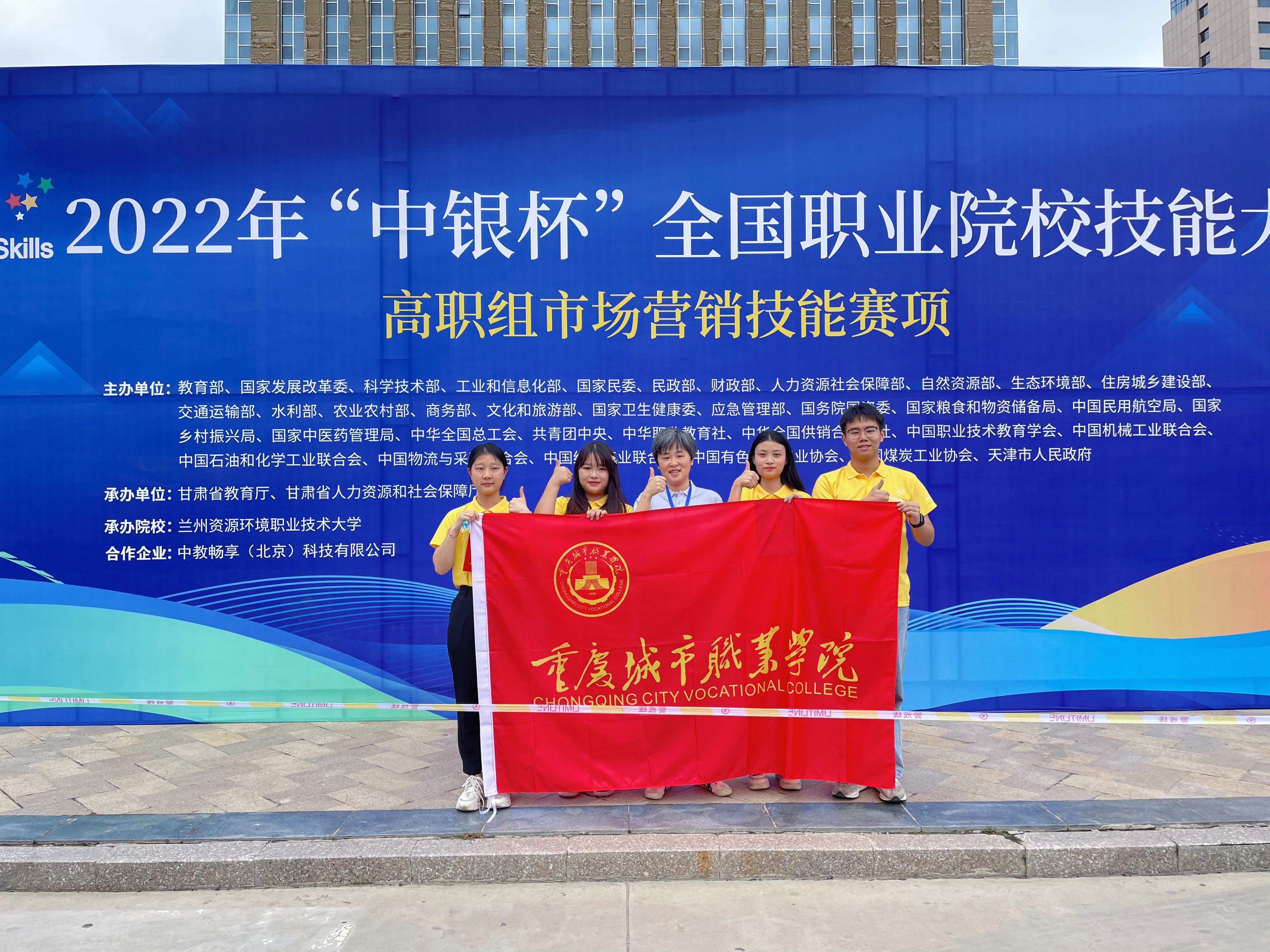 111(1).jpg 111(1).jpg