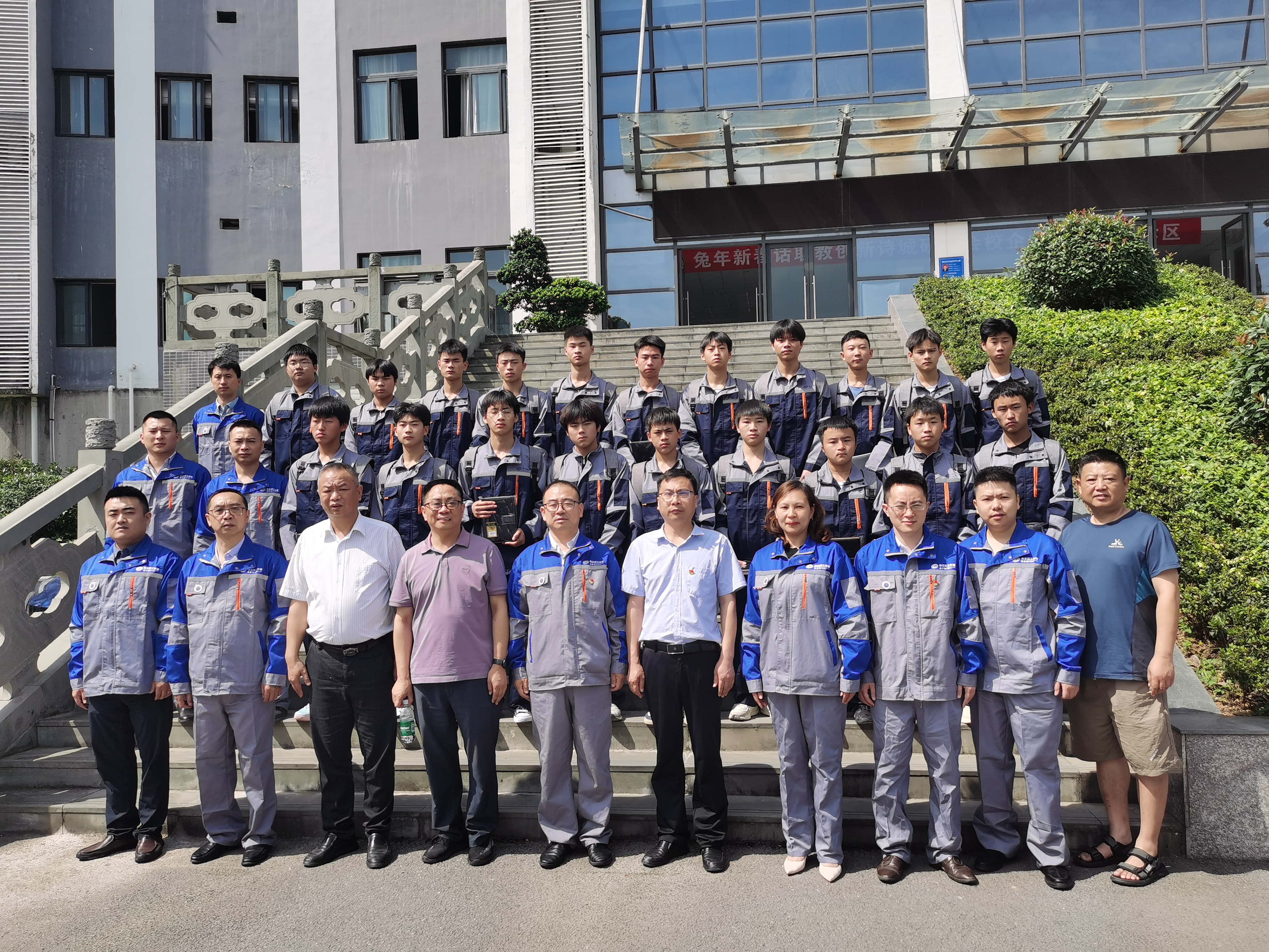 a128261a23b66c5e0b4fde5182626856_.jpg a128261a23b66c5e0b4fde5182626856_.jpg